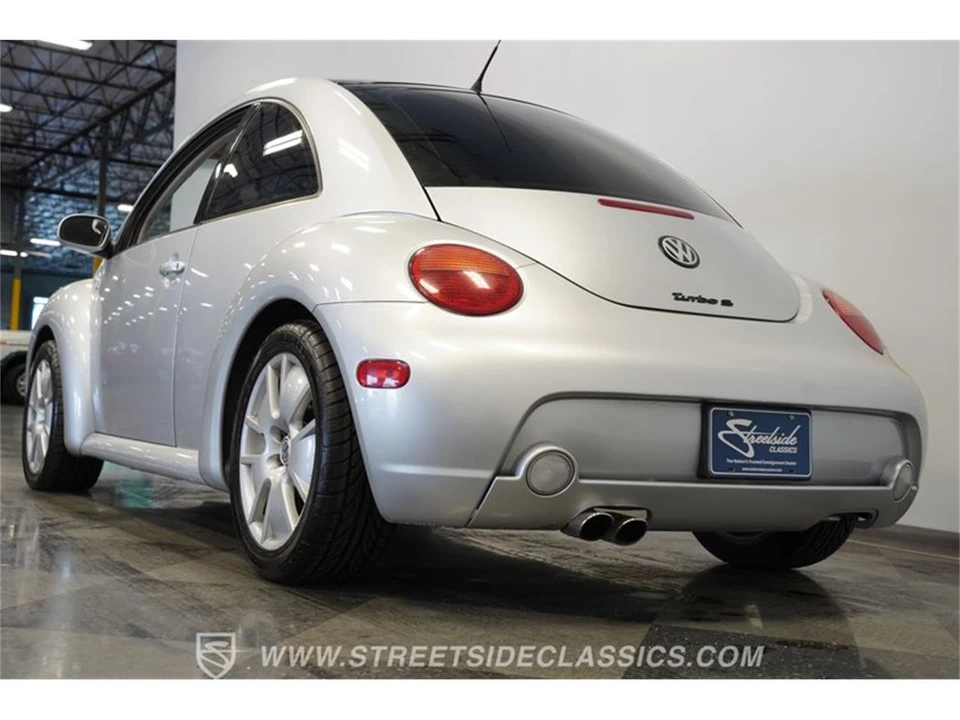 2003 Volkswagen New Beetle - Image 26 of 31