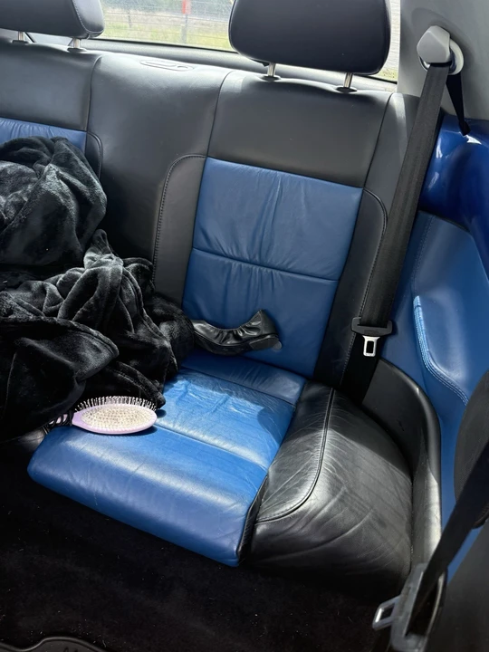 2003 Volkswagen New Beetle - Image 11 of 16