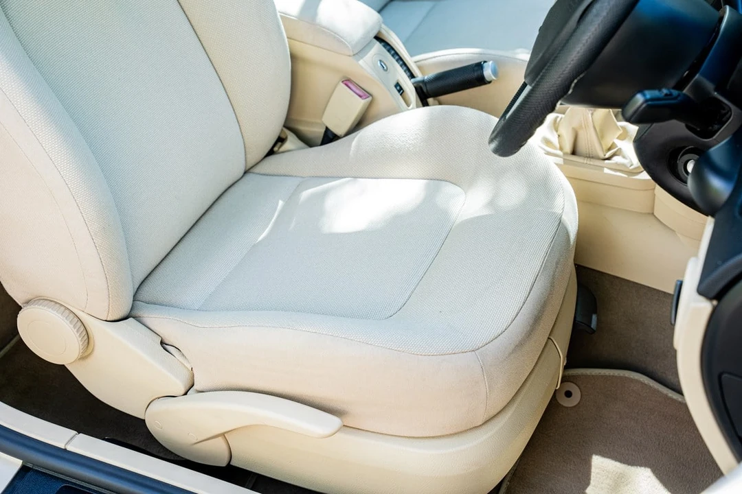 2003 Volkswagen New Beetle - Image 29 of 30
