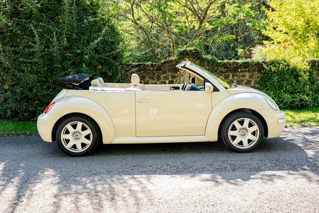 2003 Volkswagen New Beetle - Image 3 of 30