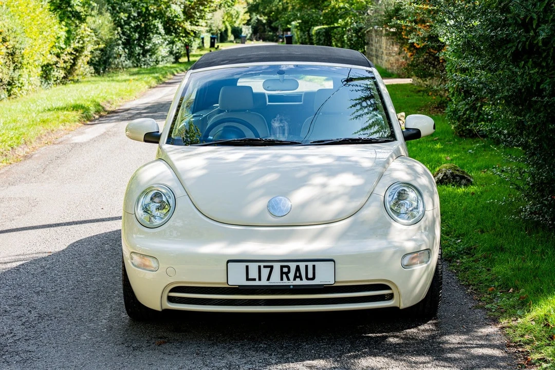 2003 Volkswagen New Beetle - Image 5 of 30