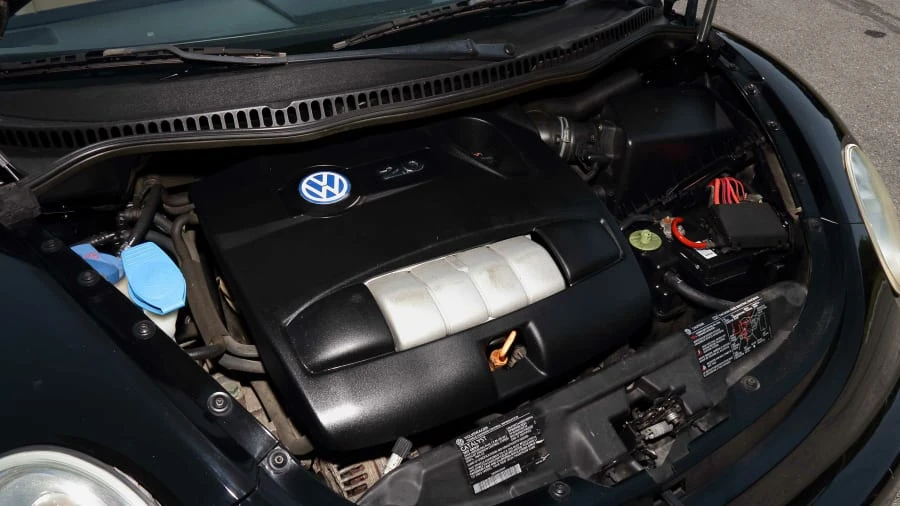 2003 Volkswagen New Beetle - Image 7 of 22
