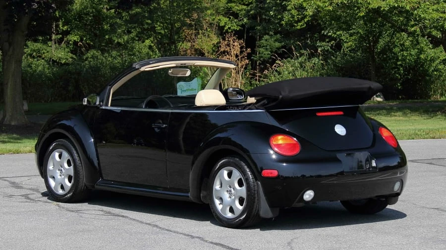 2003 Volkswagen New Beetle - Image 13 of 22