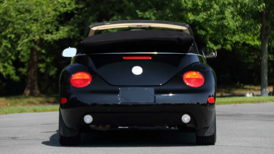 2003 Volkswagen New Beetle - Image 15 of 22