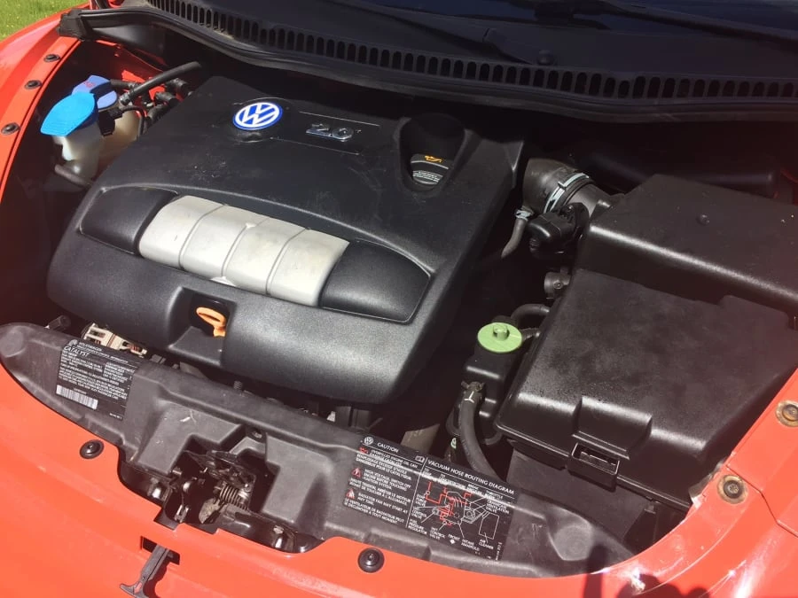 2003 Volkswagen New Beetle - Image 7 of 12