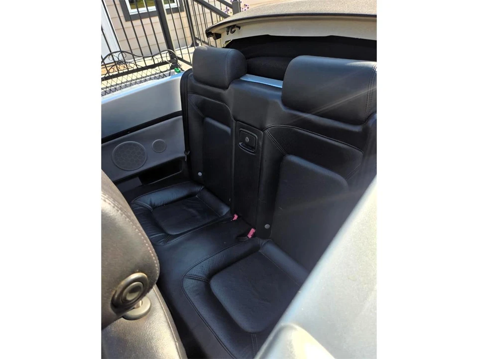 2003 Volkswagen New Beetle - Image 7 of 9