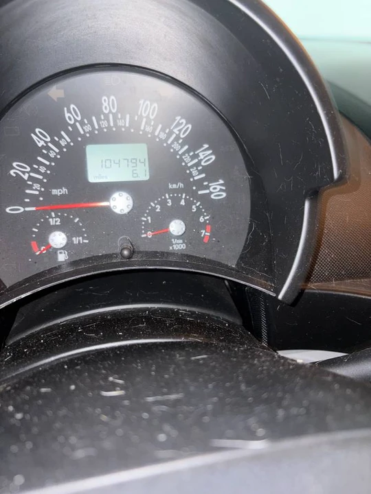 2003 Volkswagen New Beetle - Image 6 of 6