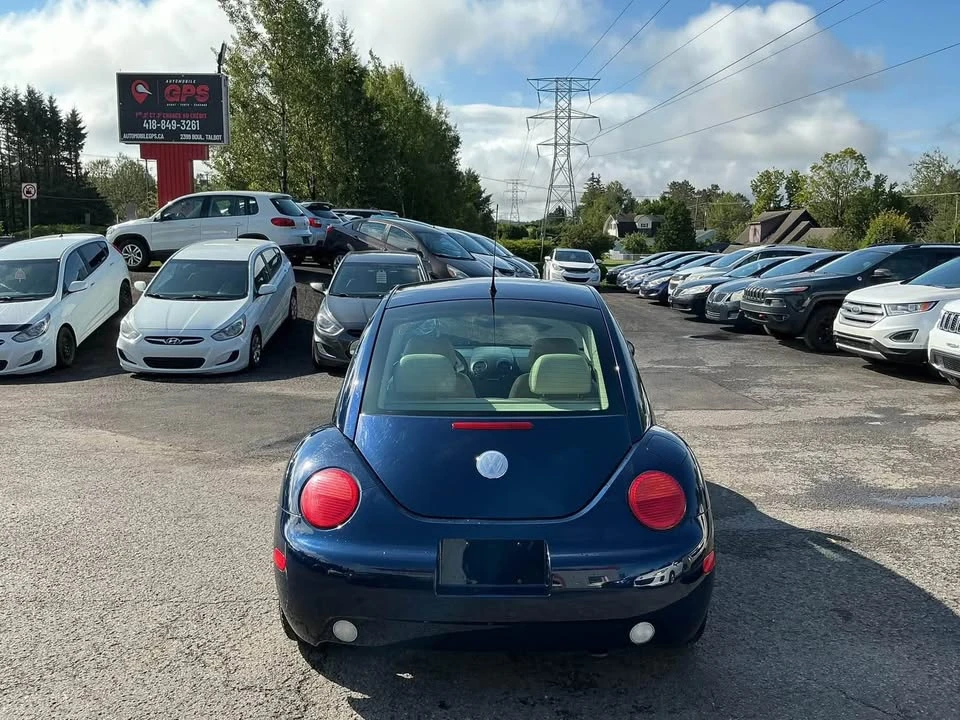 2003 Volkswagen New Beetle - Image 6 of 12