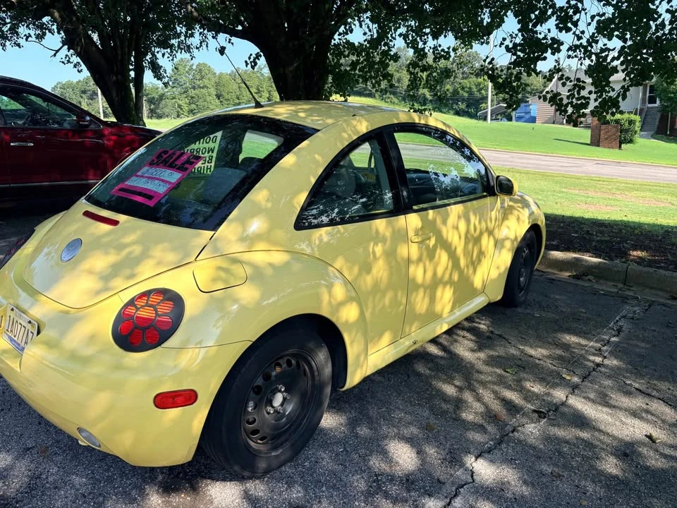2003 Volkswagen New Beetle - Image 4 of 9