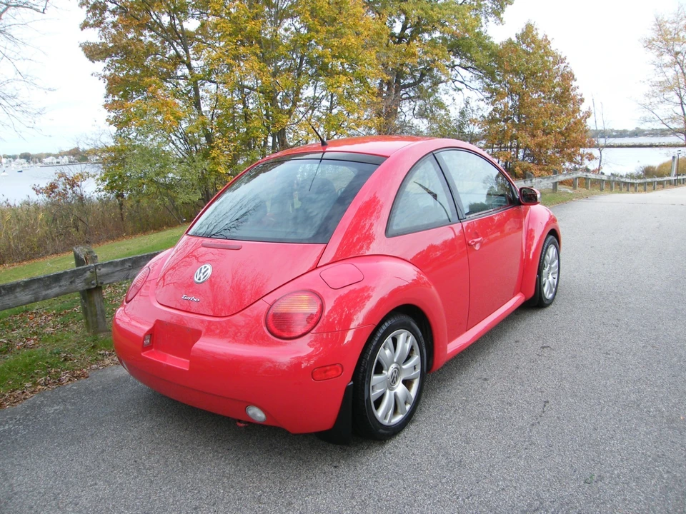 2003 Volkswagen New Beetle - Image 12 of 19