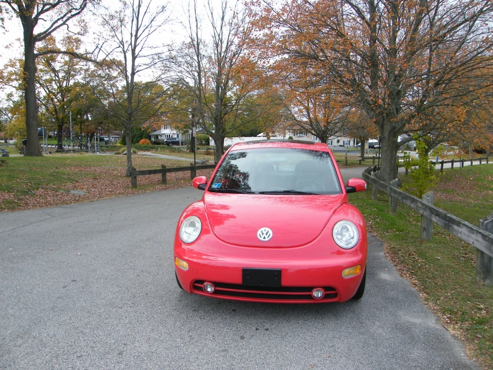 2003 Volkswagen New Beetle - Image 6 of 19