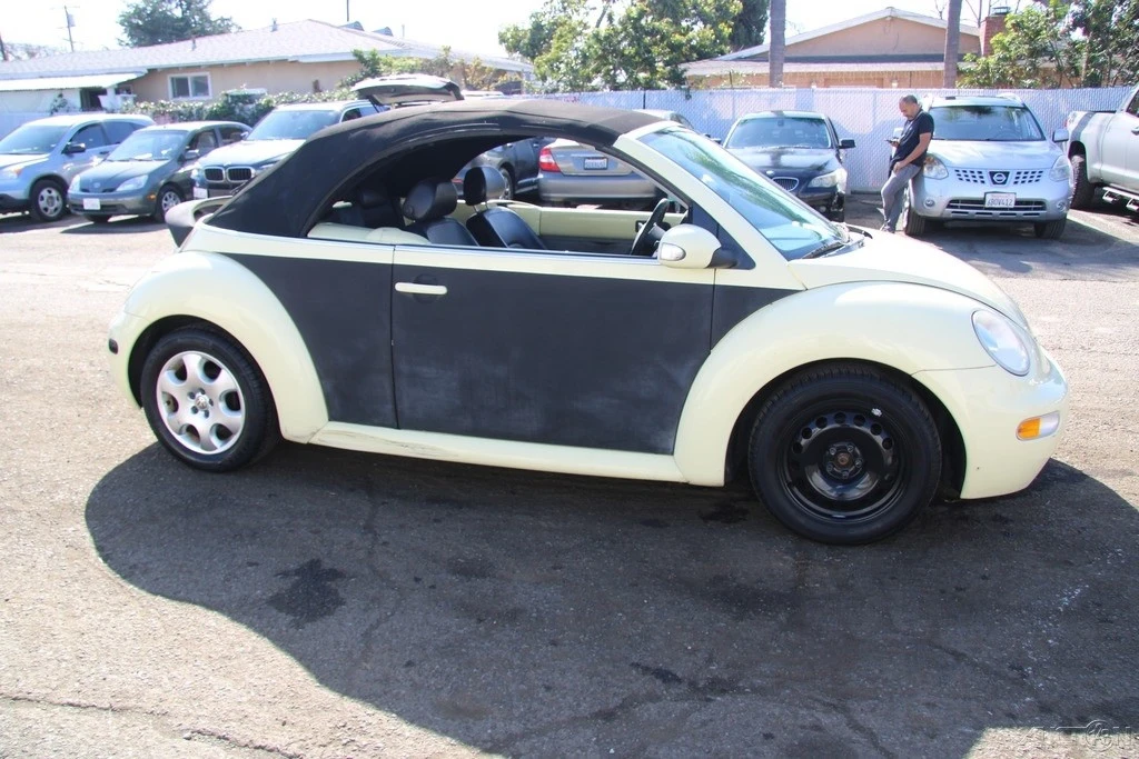 2003 Volkswagen New Beetle - Image 7 of 21