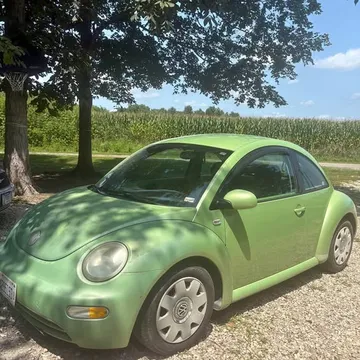 2003 Volkswagen Beetle Hatchback