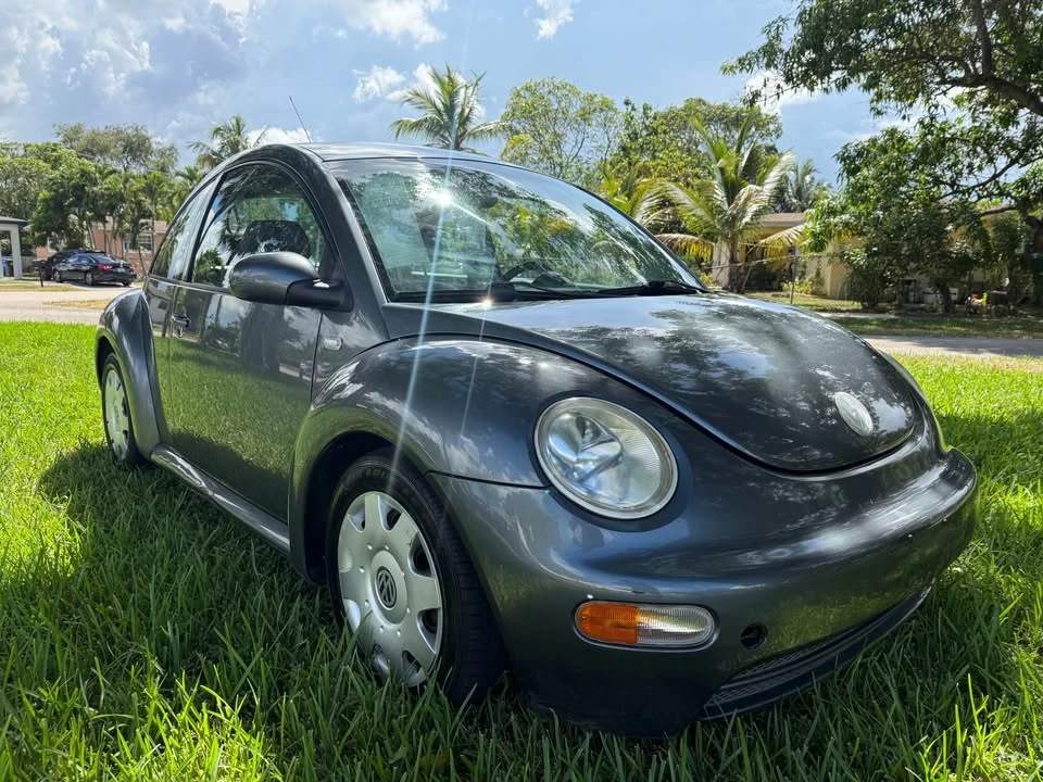 2003 Volkswagen New Beetle - Image 4 of 17