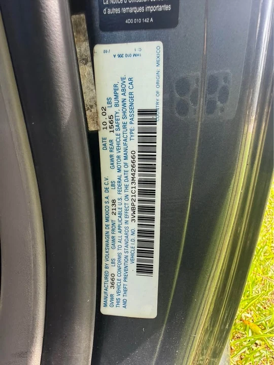 2003 Volkswagen New Beetle - Image 15 of 17