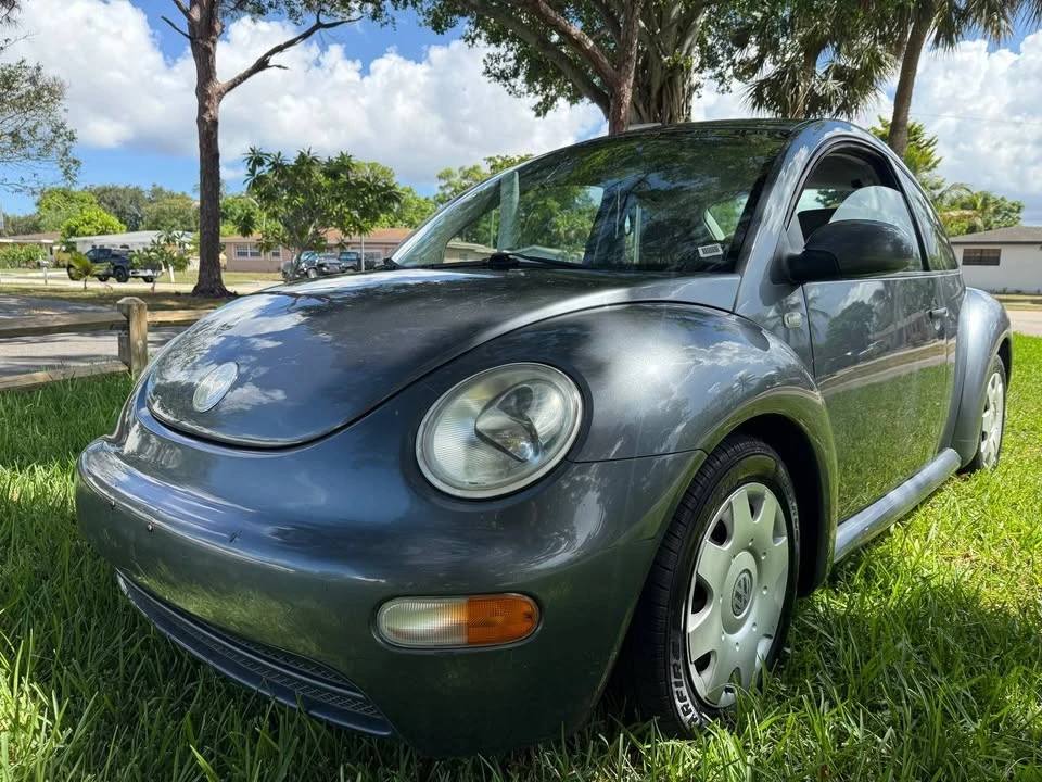 2003 Volkswagen New Beetle - Image 4 of 16