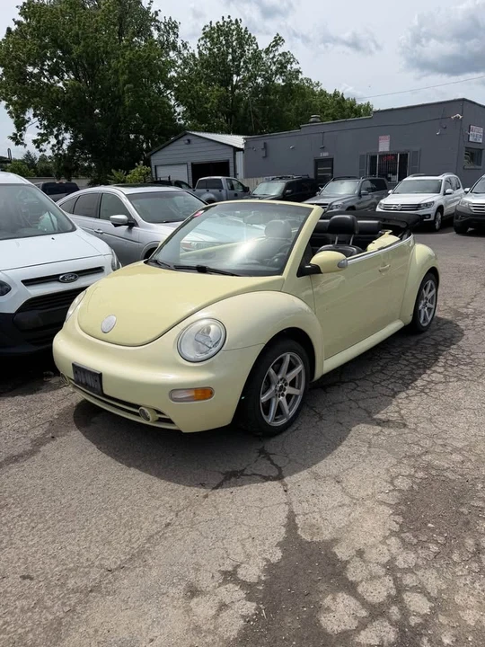 2003 Volkswagen New Beetle - Image 2 of 9