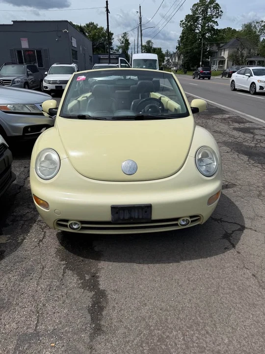 2003 Volkswagen New Beetle - Image 4 of 9