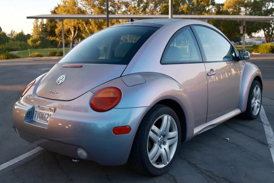 2003 Volkswagen New Beetle - Image 6 of 20
