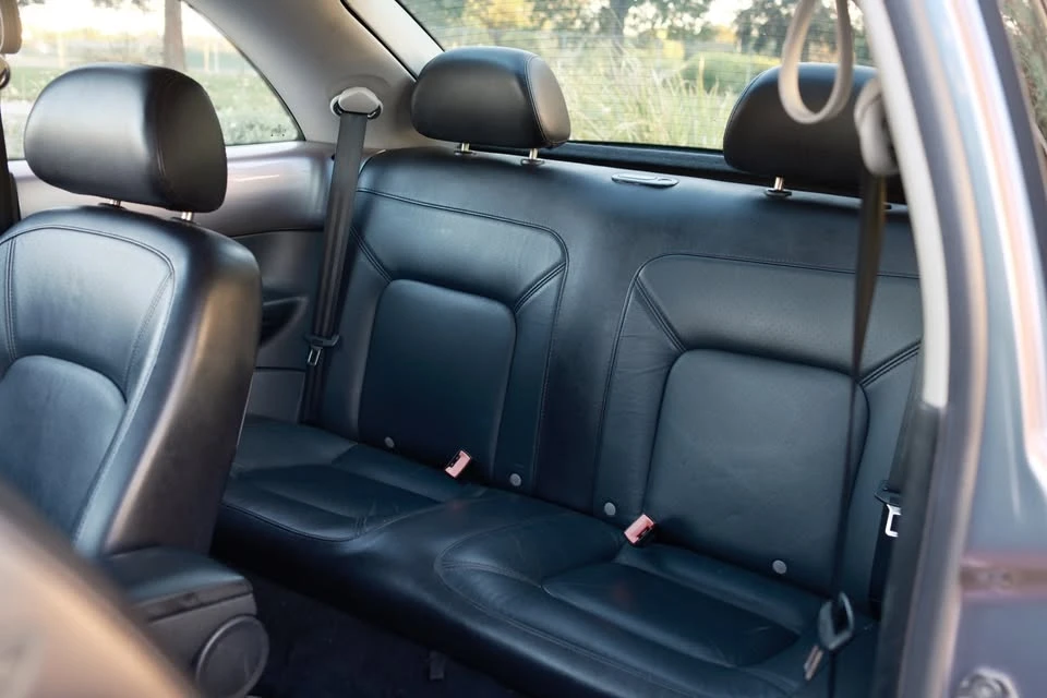2003 Volkswagen New Beetle - Image 17 of 20