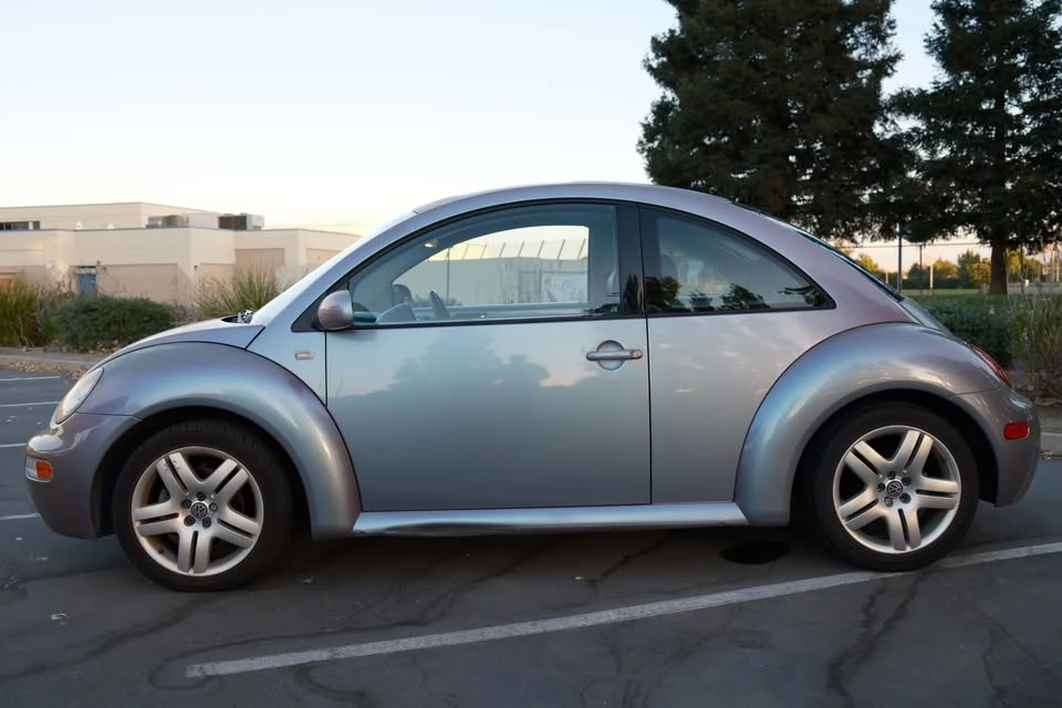2003 Volkswagen New Beetle - Image 3 of 20
