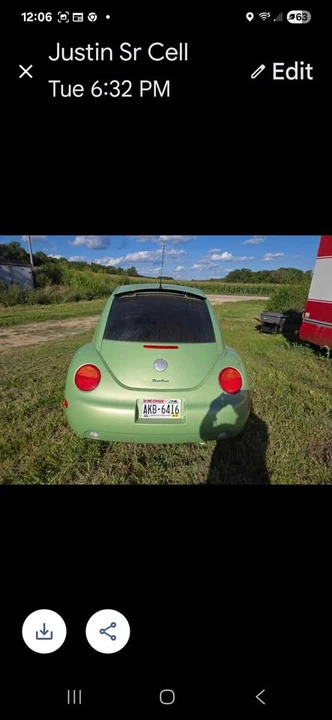 2003 Volkswagen New Beetle - Image 2 of 10