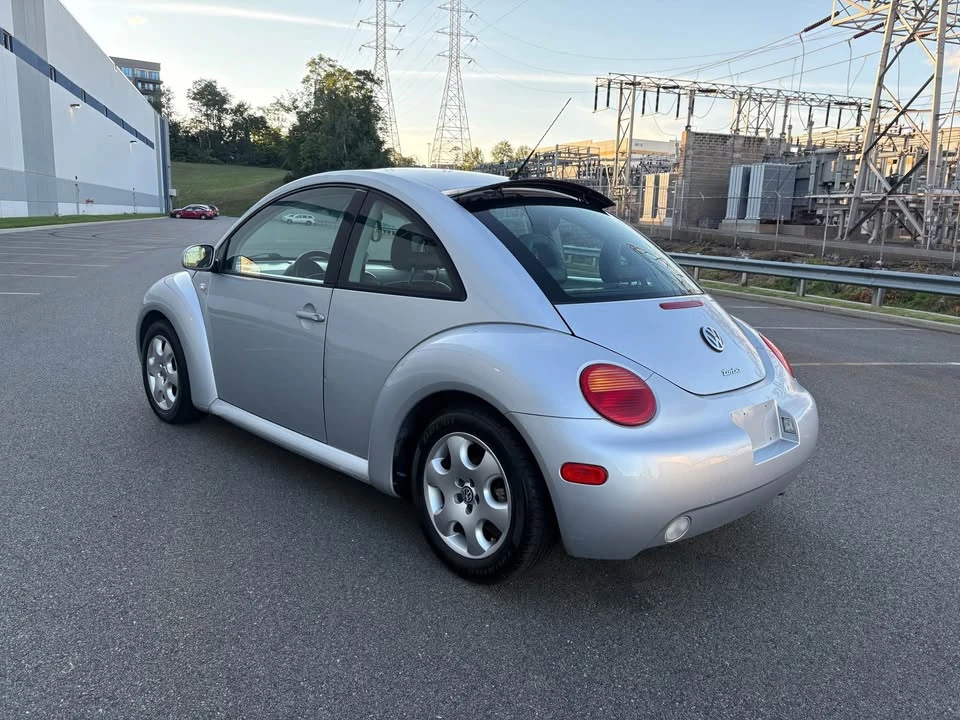 2003 Volkswagen New Beetle - Image 6 of 20