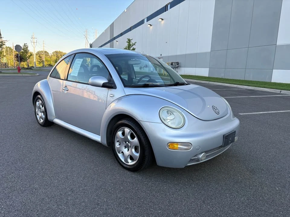 2003 Volkswagen New Beetle - Image 2 of 20
