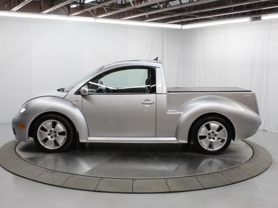 2003 Volkswagen New Beetle - Image 2 of 31