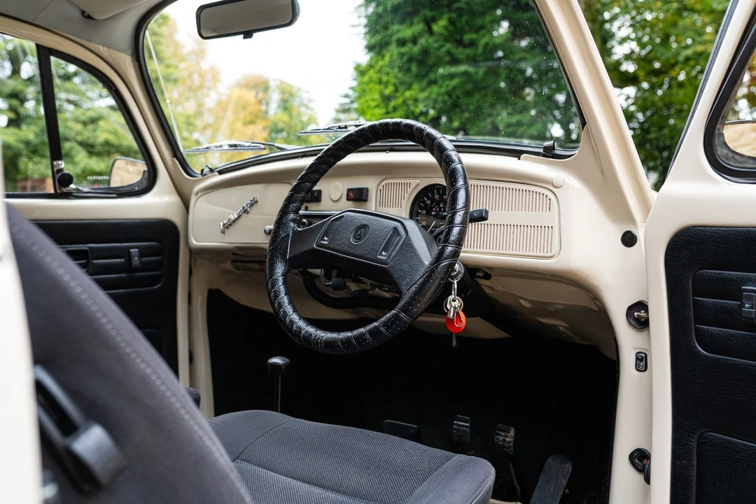 2004 Volkswagen New Beetle - Image 22 of 30