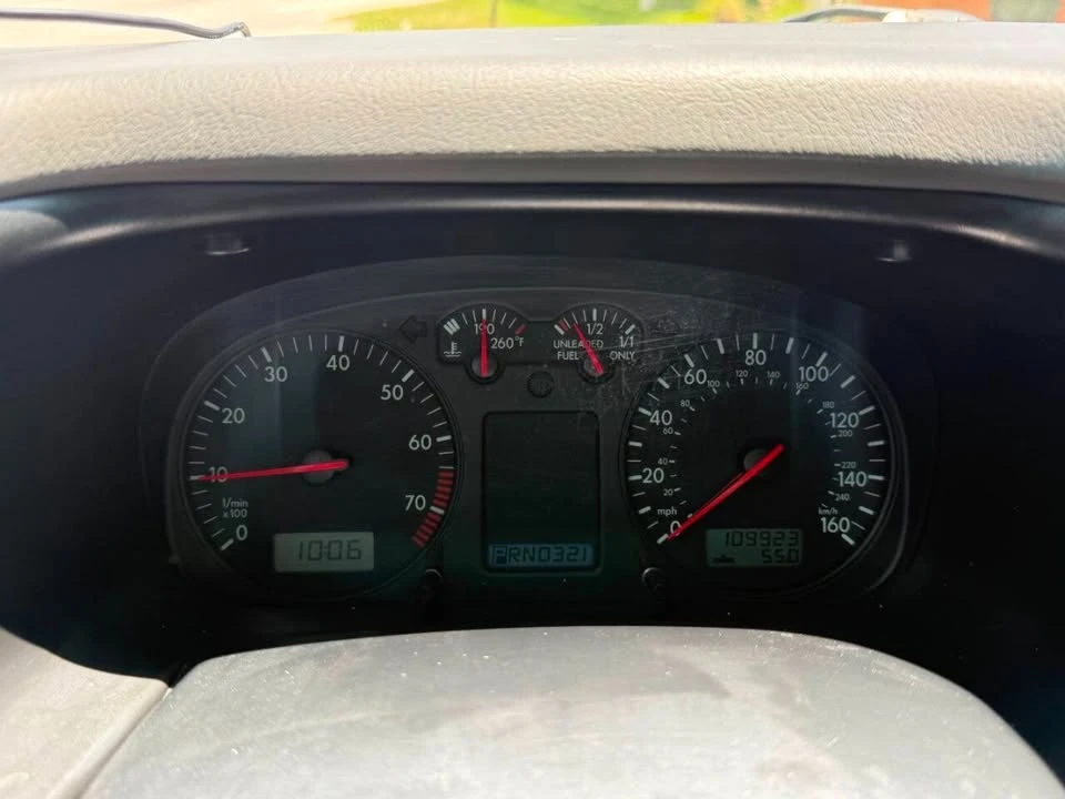 2003 Volkswagen EuroVan - Image 13 of 20