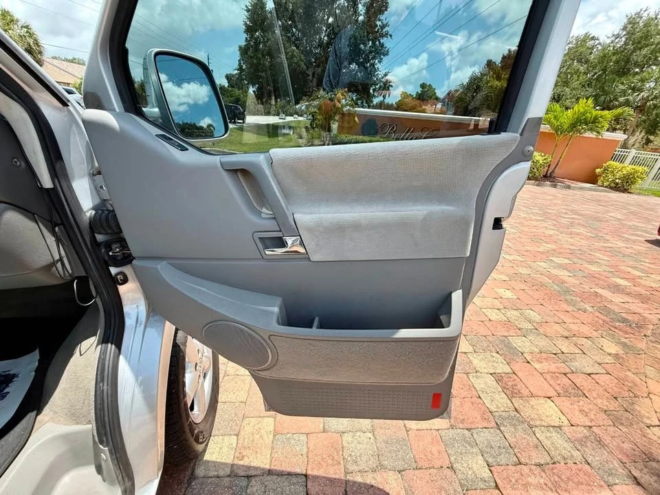2003 Volkswagen EuroVan - Image 20 of 20