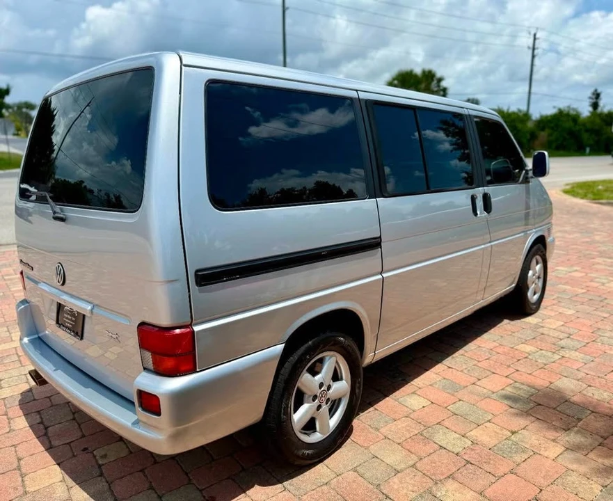 2003 Volkswagen EuroVan - Image 7 of 20