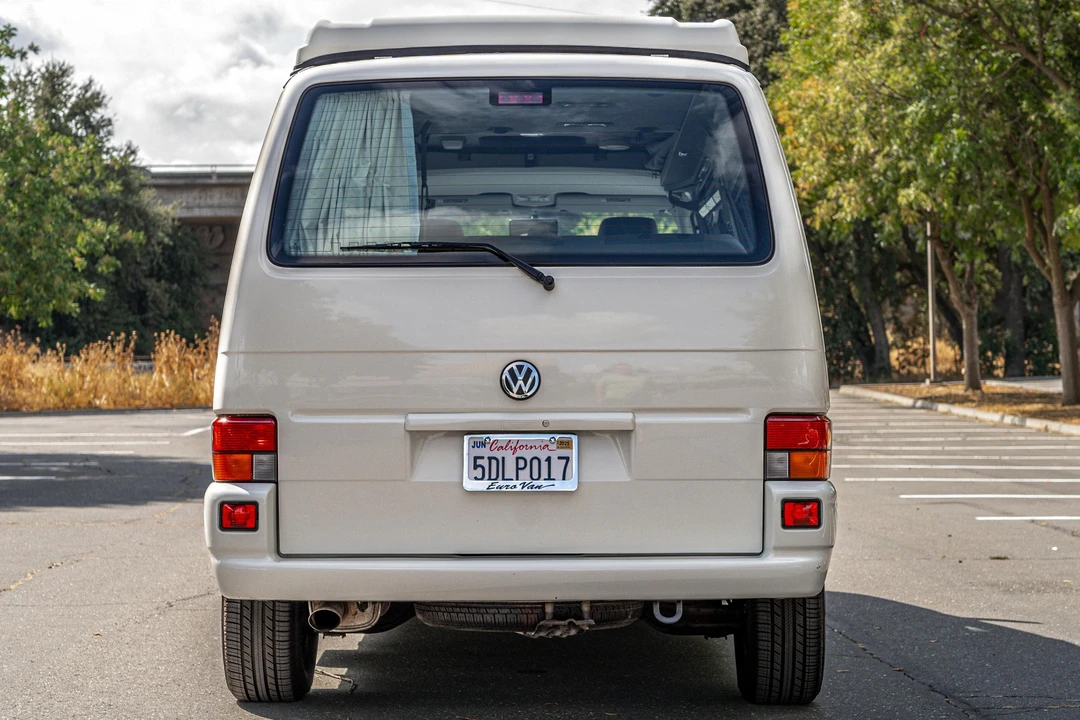 2003 Volkswagen EuroVan - Image 5 of 31