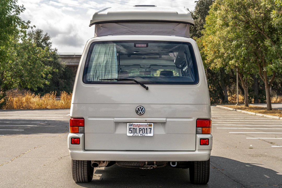 2003 Volkswagen EuroVan - Image 13 of 31