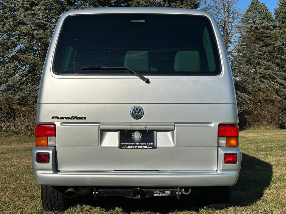 2003 Volkswagen EuroVan - Image 11 of 19