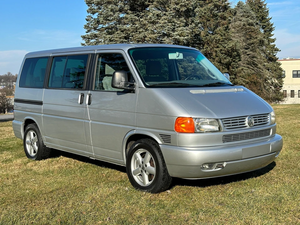 2003 Volkswagen EuroVan - Image 14 of 19