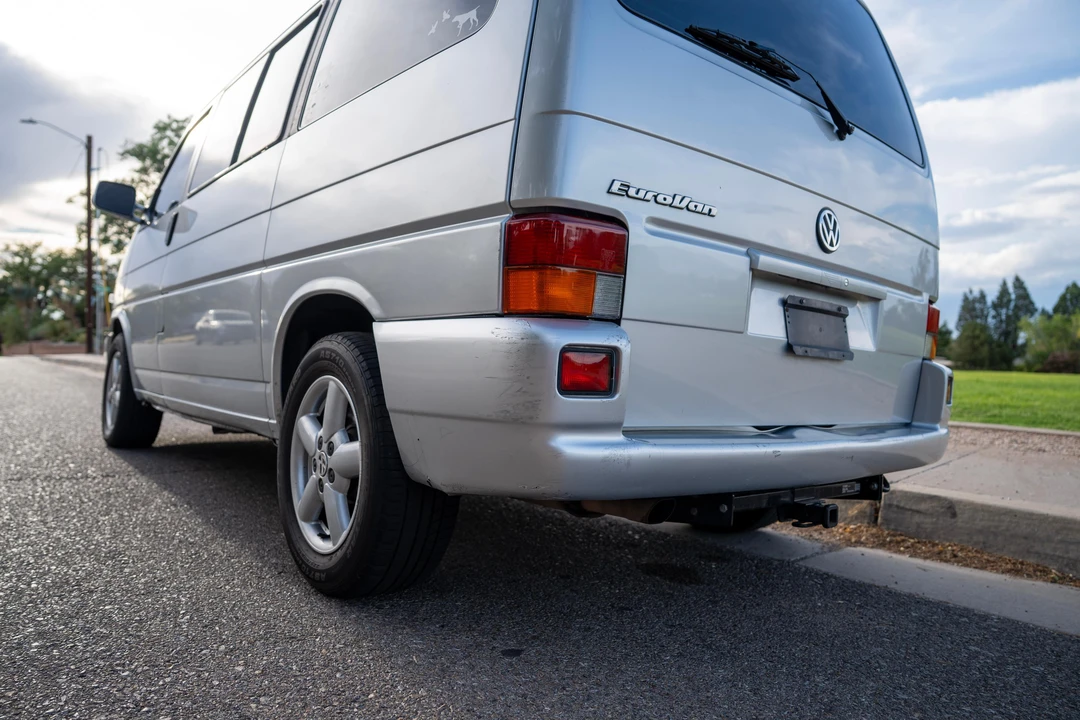 2003 Volkswagen EuroVan - Image 10 of 31