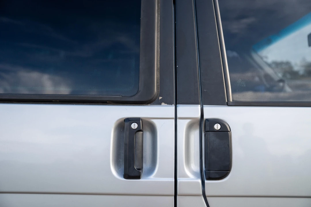 2003 Volkswagen EuroVan - Image 31 of 31