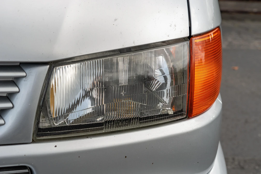 2003 Volkswagen EuroVan - Image 17 of 31
