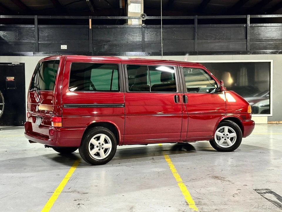 2003 Volkswagen EuroVan - Image 10 of 21