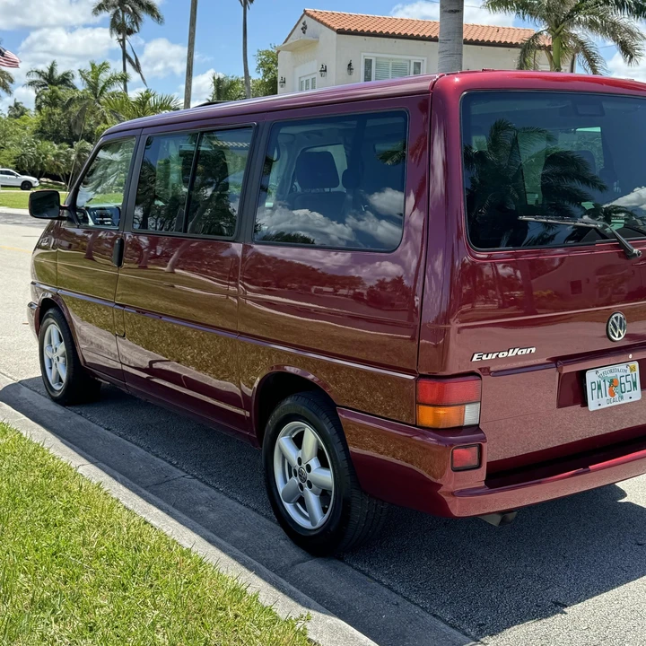 2003 Volkswagen EuroVan - Image 9 of 12