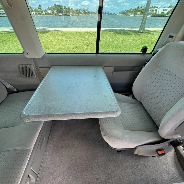 2003 Volkswagen EuroVan - Image 16 of 21