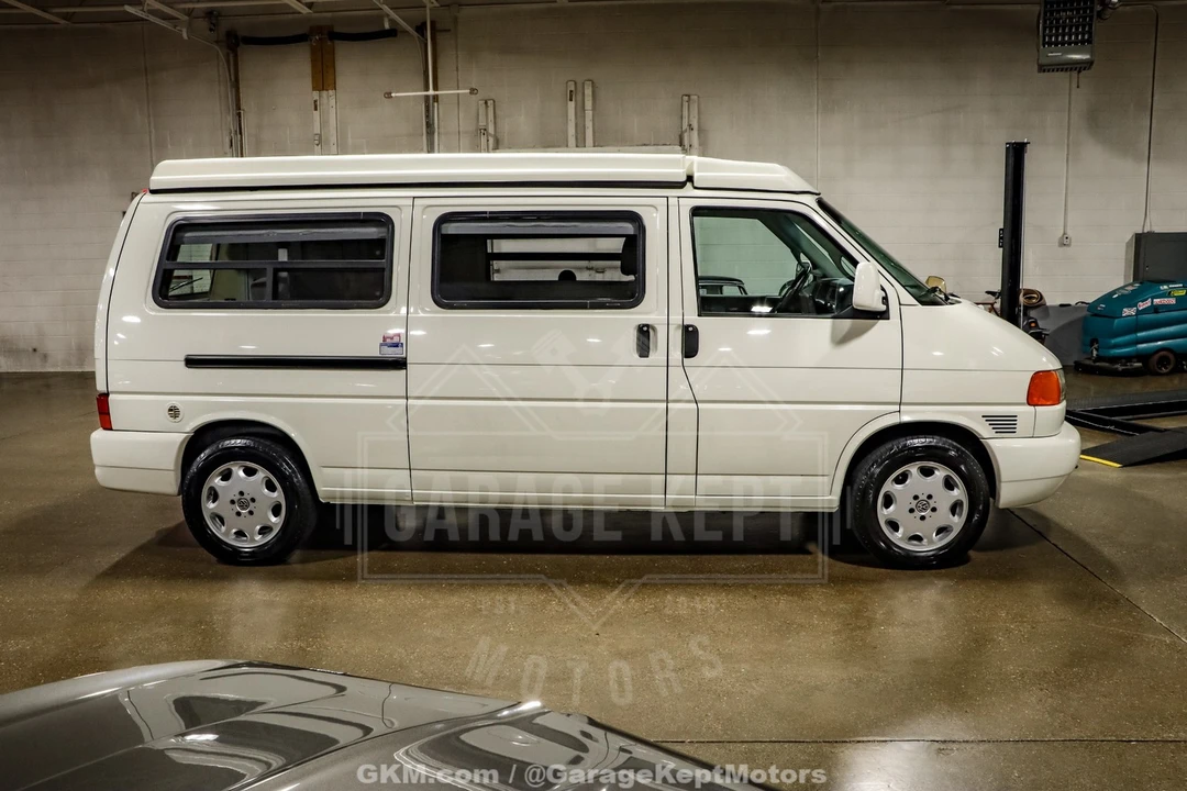 2003 Volkswagen EuroVan - Image 11 of 21
