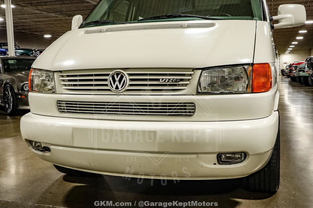 2003 Volkswagen EuroVan - Image 19 of 21