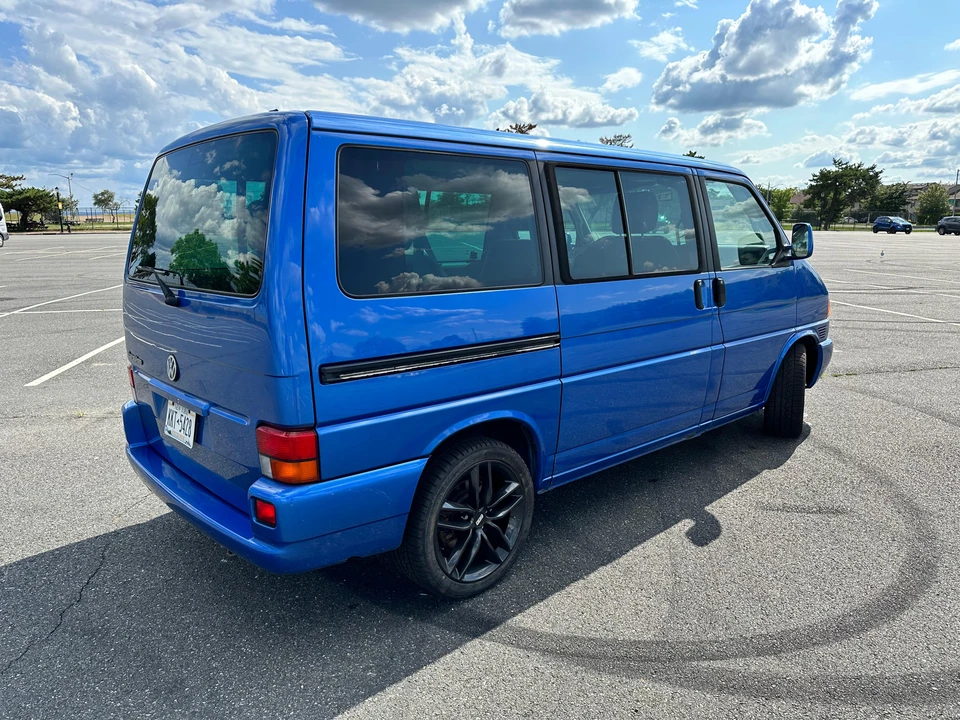 2003 Volkswagen EuroVan - Image 18 of 31
