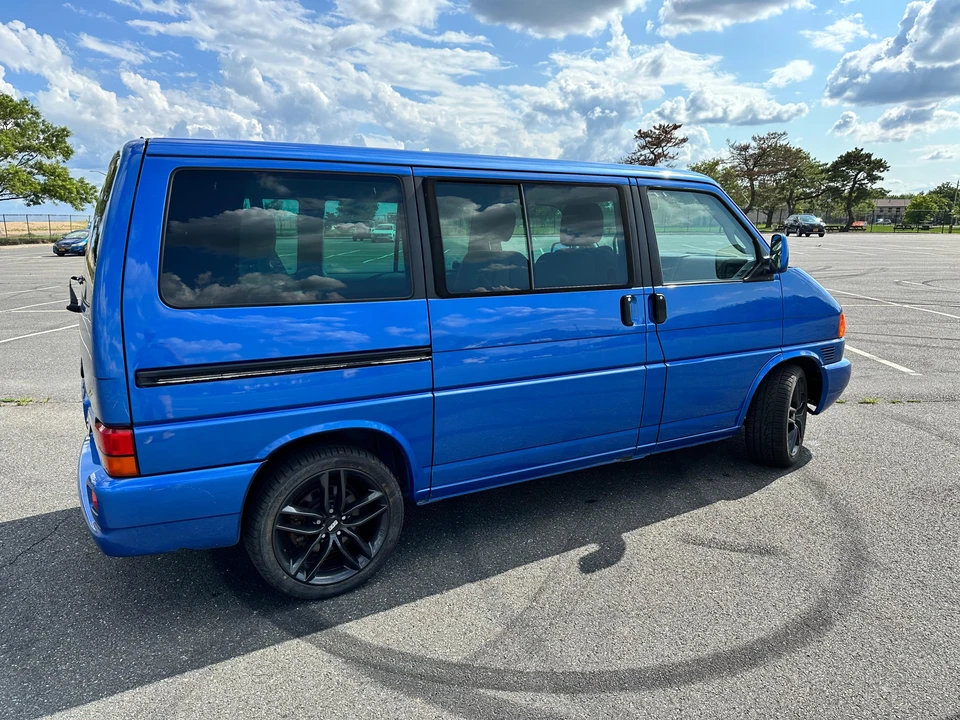 2003 Volkswagen EuroVan - Image 19 of 31