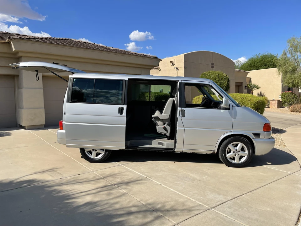 2003 Volkswagen EuroVan - Image 14 of 31