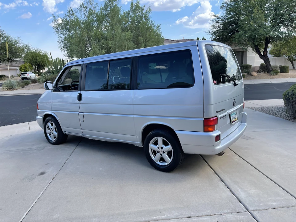 2003 Volkswagen EuroVan - Image 9 of 31