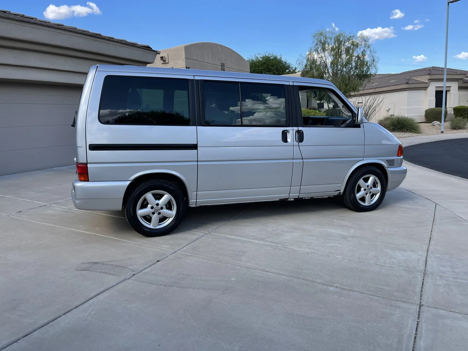 2003 Volkswagen EuroVan - Image 13 of 31